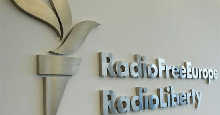 Înregistrările emisiunilor difuzate în decembrie 1989 la Radio Europa Liberă au ajuns la Bucureşti