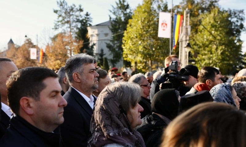 7 candidați la președinție – la moaștele Sf. Parascheva. Record de participare la pelerinajul de anul acesta