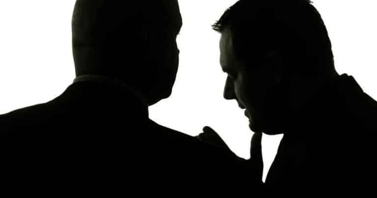 Originile spionilor din Antichitate până în prezent