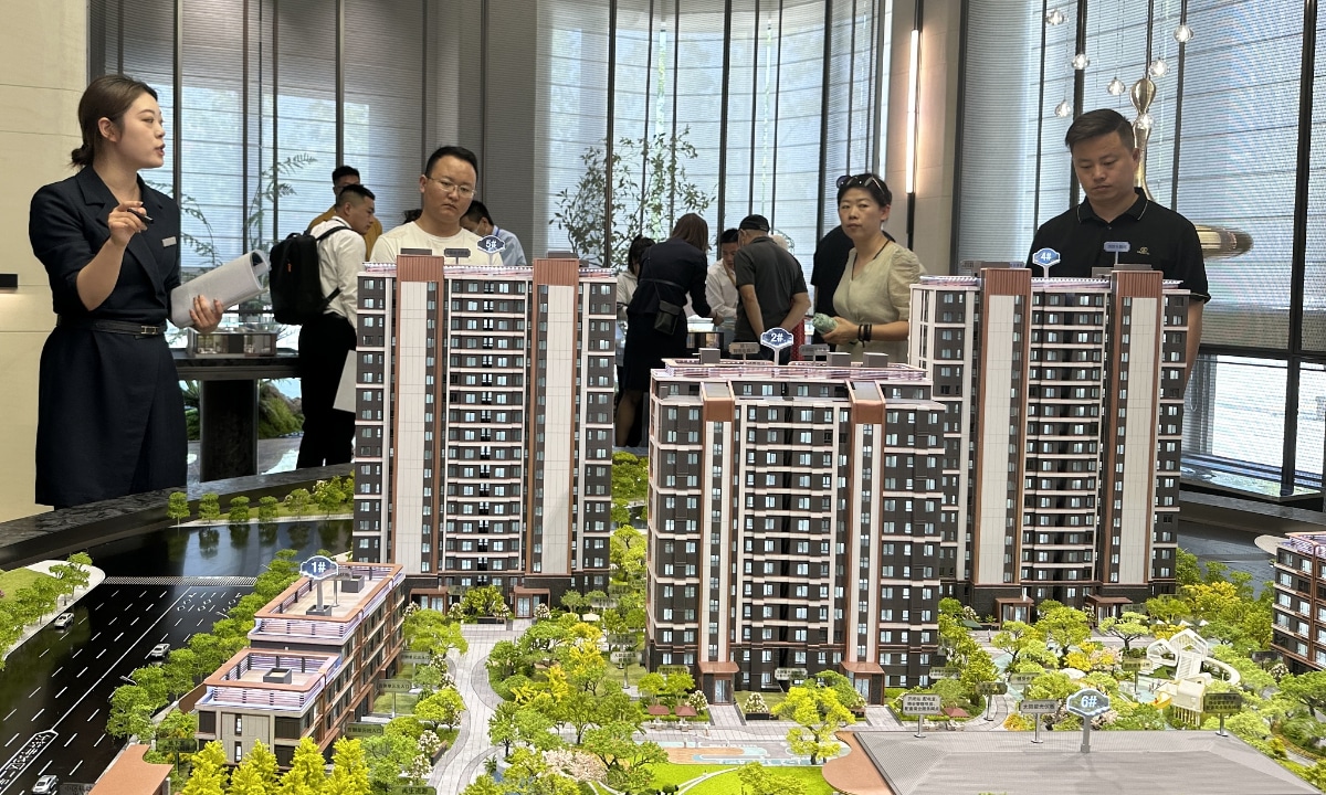 Economia chineză frânează – guvernul nu reușește să repornească sectorul imobiliar înglodat în datorii