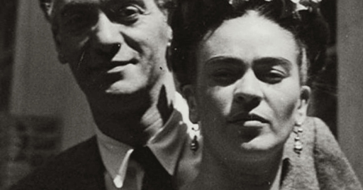 350 de fotografii din arhiva cuplului Frida Kahlo şi Diego Rivera vor fi restaurate