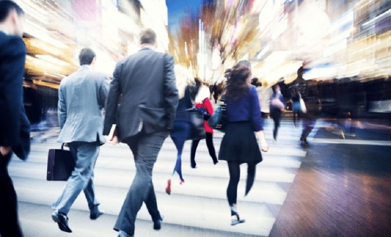 Preluare de mandat în administrația locală: Ce așteaptă cetățenii de la noii primari, în funcție de regiunea în care locuiesc