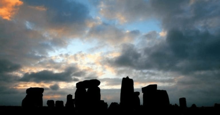 O nouă teorie rescrie istoria monumentului Stonehenge