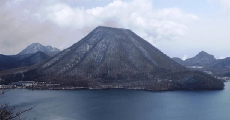 Arheologii niponi au făcut o descoperire inedită în regiunea Pompeiul Japoniei