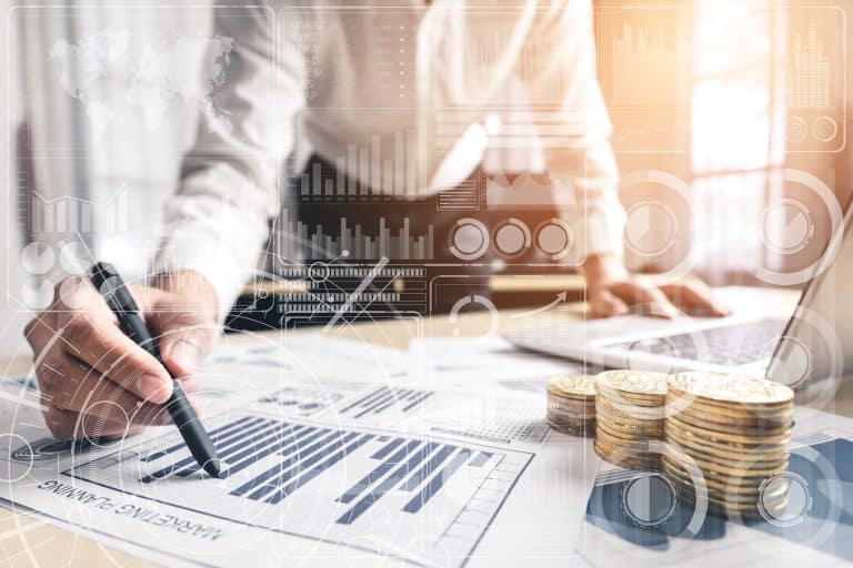 Bloomberg: Statul român se împrumută tot mai greu