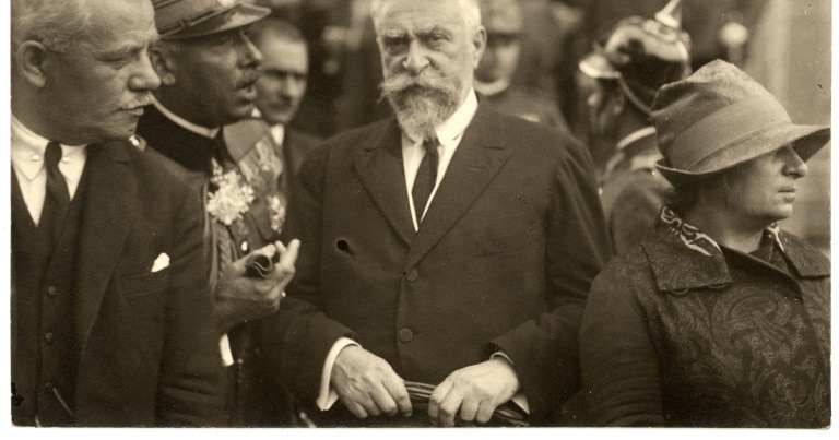 „Omul care a cutezat nebunește să prindă cu mâna fulgerul”