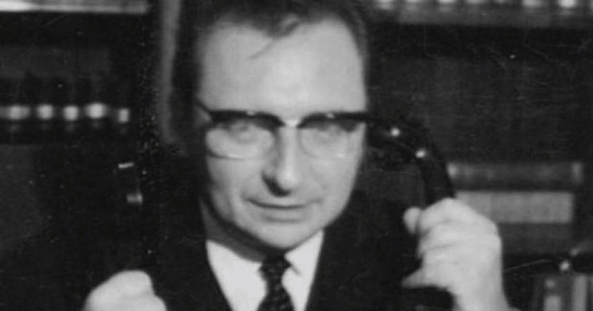 americanii i-au trimis o sută de taxiuri şi l-au aşteptat cu covorul roşu!