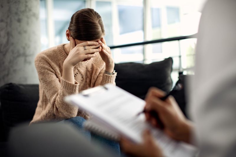 Economia mondială pierde un trilion de dolari anual din cauza problemelor de sănătate mintală