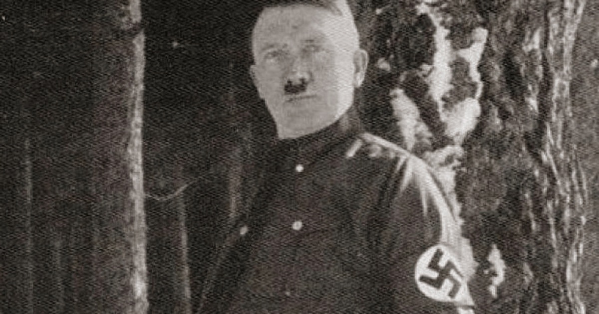 Adolf Hitler, aşa cum nu a mai fost văzut niciodată. Fotografiile pe care Fuhrerul le-a interzis