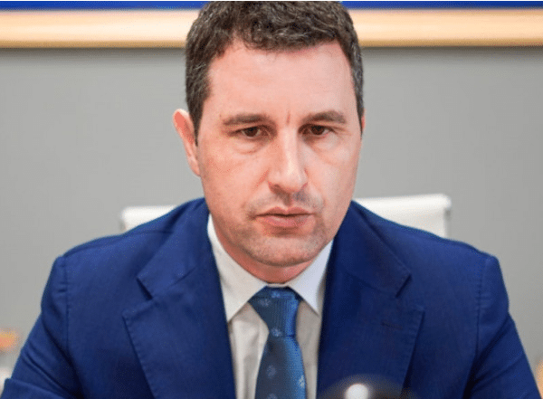 Ministrul Finanțelor: „Ne împrumutăm la dobânzi foarte mari