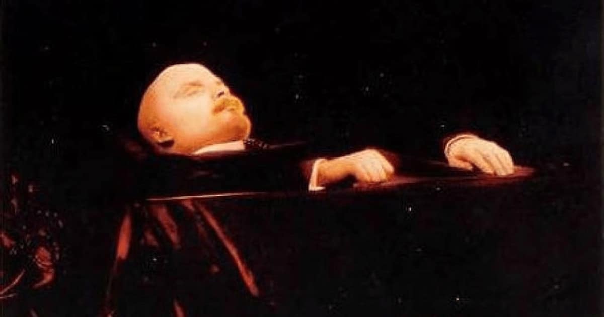Va veni şi timpul în care trupul lui Lenin va fi înmormântat