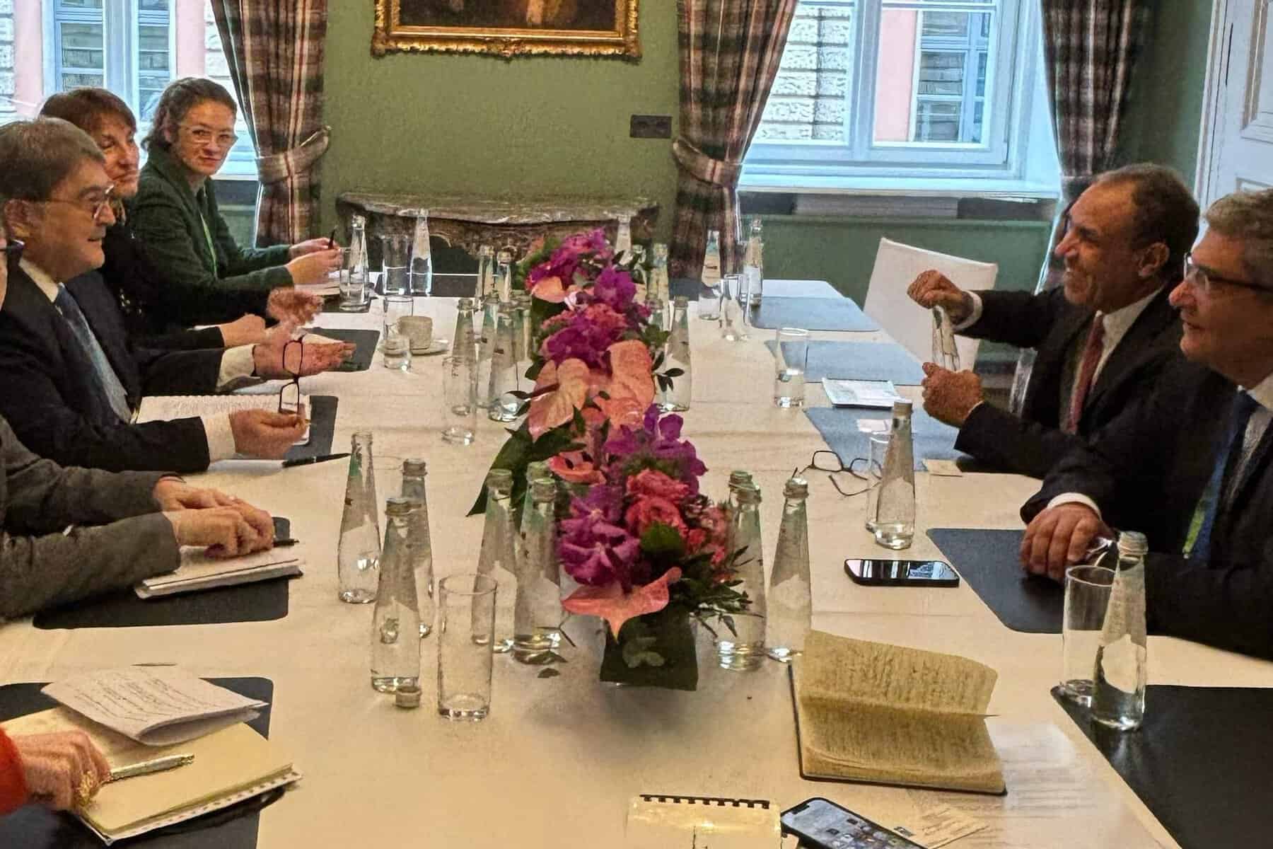 Emil Hurezeanu la Coferința de la München – despre deteriorarea securității la Marea Neagră – Întâlniri bilaterale cu omologi din Belgia, Turcia, Bulgaria și Egipt