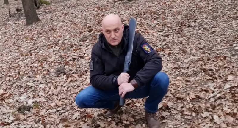 Parchetul General cere arestarea în lipsă a lui Horațiu Potra, a fiului și a fratelui acestuia – ei ar fi plecat în Dubai. Arsenalul militar găsit la aceștia