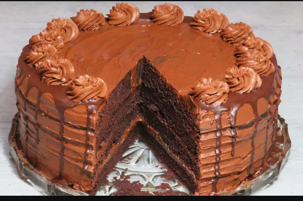 Cheltuielile rigide din Buget nu se vor reduce în 2025: tot 8 din 10 lei venituri fiscale și contribuții se vor duce pe salariile publice, pensii și alte beneficii sociale