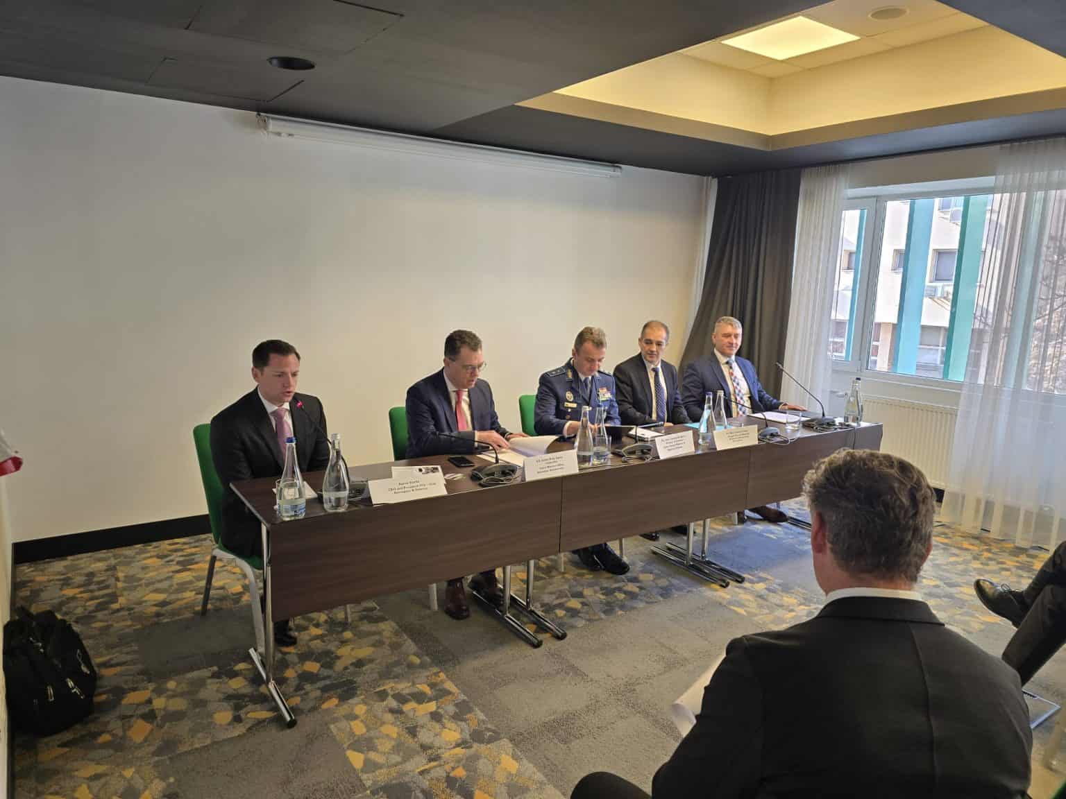 Companii americane din Utah – la București, pentru discuții cu industria militară din România: Revigorarea industriei de apărare