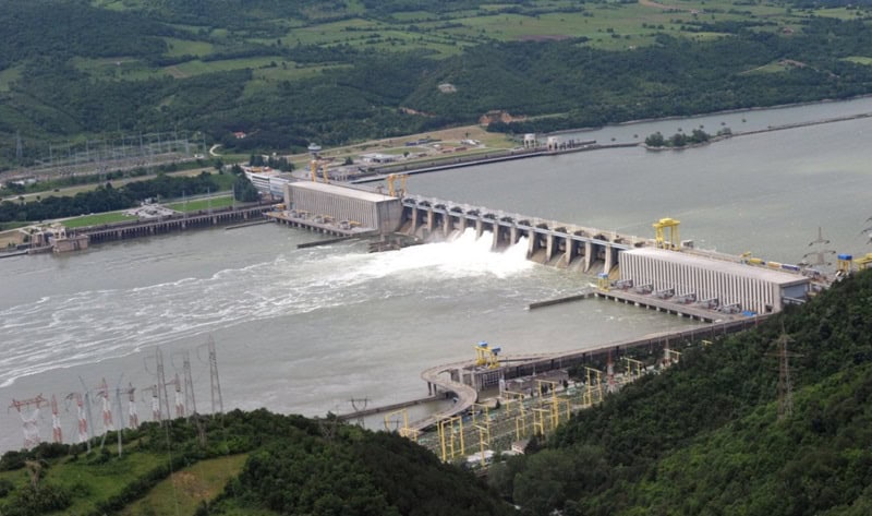 Hidrocentrala Porțile de Fier 1 continuă să funcționeze sub capacitate – Unul din grupuri va reintra în curând în funcțiune după reparații capitale