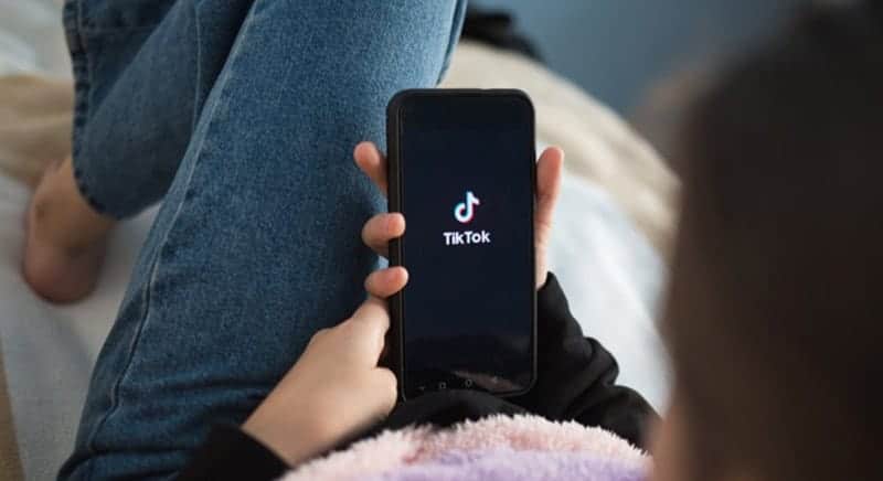 TikTok a trimis în China datele personale ale utilizatorilor europeni – amendă de 530 mil. euro