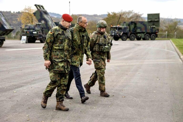 Zeitenwende: Germania se întoarce – Merz vrea să facă din ea gigantul blând al Europei. Reînarmarea poate transforma țara într-o forță a Binelui, dar riscurile sunt mari dacă AfD ajunge la putere