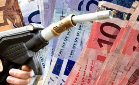 Cursul își menține scăderea – 5,122 lei pentru un euro și 4,537 lei pentru un dolar – România e tratată de piețe ca un caz izolat