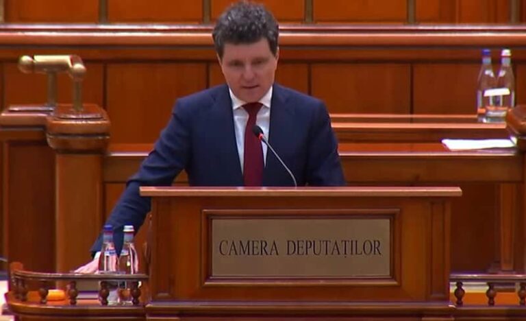 Nicușor Dan a depus jurământul de învestire: “Statul are nevoie de o schimbare fundamentală”. Discursul integral