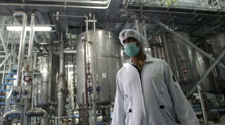 FT: Poate Israelul să distrugă singur instalațiile nucleare ale Iranului? O analiză a confruntării și a potențialului celor două state