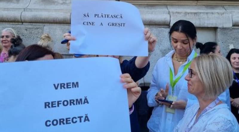 Guvernul Bolojan, prima confruntare cu sindicatele, la tăierea sporurilor: Bugetarii amenință că blochează plata pensiilor, activitatea instanțelor și începerea anului școlar