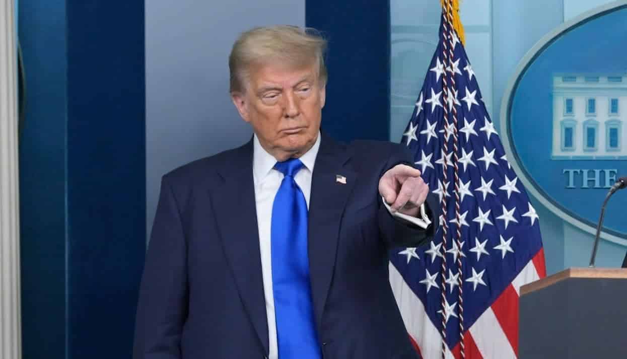 Tarife vamale de 30% pentru UE, faţă de 10% în prezent – anunțate de Donald Trump. Ursula von der Leyen: suntem pregătiți să încheiem un acord până la 1 august, sau să trecem la contramăsuri