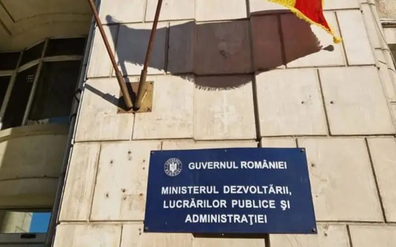 “Ajustare strategică” a investițiilor din fonduri naționale / Unele suprograme vor fi anulate, lucrările demarate pe Saligny vor continua, nu se mai începe nimic până la 1 ianuarie 2026 – ministrul Dezvoltării