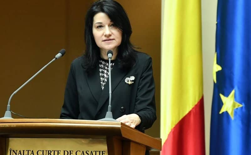 Marea fugă: Nicușor Dan a semnat decretele de pensionare a 96 de magistrați – pe listă se află președinta și vicepreședinta Curții Supreme, președinta și vicepreședinta Tribunalului București și alți șefi din instanțe și parchete