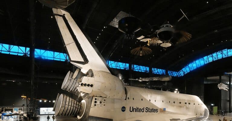 Unde va fi expusă faimoasa navetă spațială Discovery?
