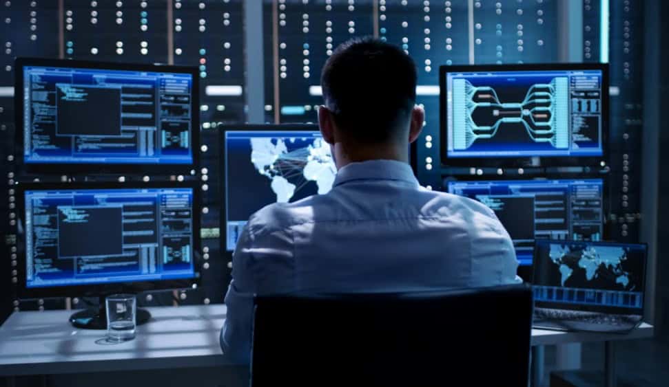 Se înființează Centrul de securitate cibernetică în Energie – salarii de de zeci de mii de euro pentru experți. Inamicul – Cyber Army of Russia Reborn