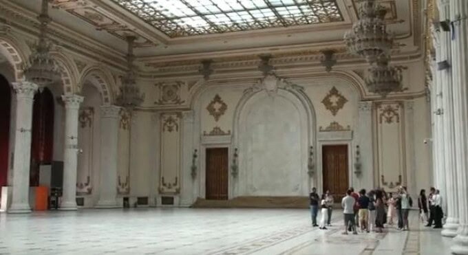 Pachetul 2 – spart în 5, cu gândul la CCR: Prima parte vizează noi măsuri fiscale, iar Reformele se vor transforma în 4 părți distincte