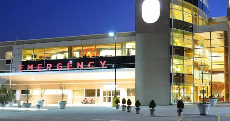 Doar 8 din cele 24 spitale prevăzute în PNRR rămân pe listă; celelalte vor fi construite cu împrumuturi BEI