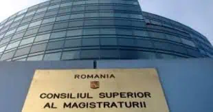 CSM a sesizat Parchetul General cu privire la fapte de “instigare la violenţă fizică şi sexuală” împotriva unor judecători şi a familiilor lor. Ce spune CSM și ce NU spune CSM privind salariile și vârsta de pensionare