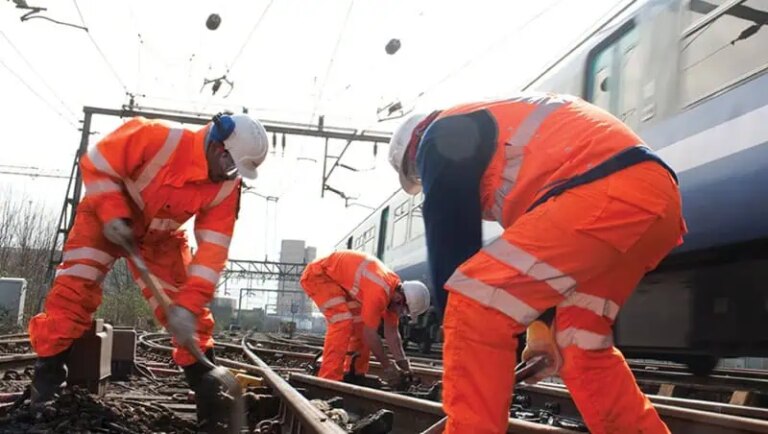 Raport Consiliul Fiscal: La investiții plățile nu sunt corelate cu importanța sau utilitatea proiectelor. Fonduri multe, eficiență slabă