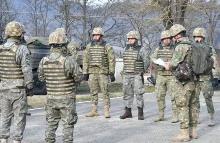 Stagiul militar pe bază de voluntariat – 74.2% din români sunt favorabili introducerii. Cum se distribuie pe segmentele societății