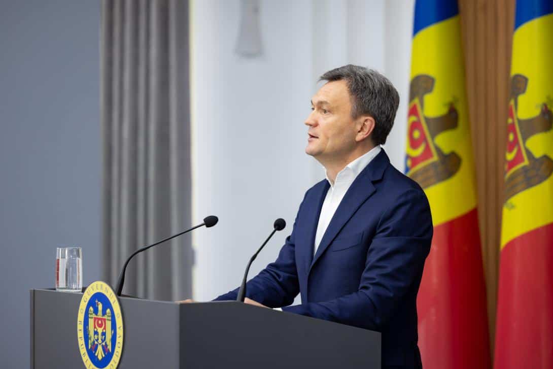 R. Moldova, pregătită să facă față atacurilor hibride ale Rusiei la alegerile de duminică: Scenariile luate în calcul. Premierul Recean: „Este un asediu asupra țării noastre”