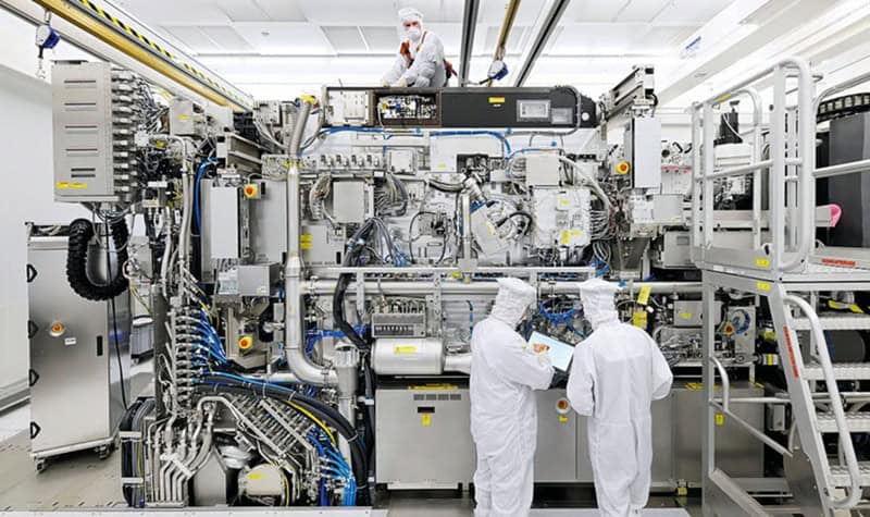Balanța comercială a UE la categoria high tech a revenit pe excedent – evoluția în ultimul deceniu între China și SUA