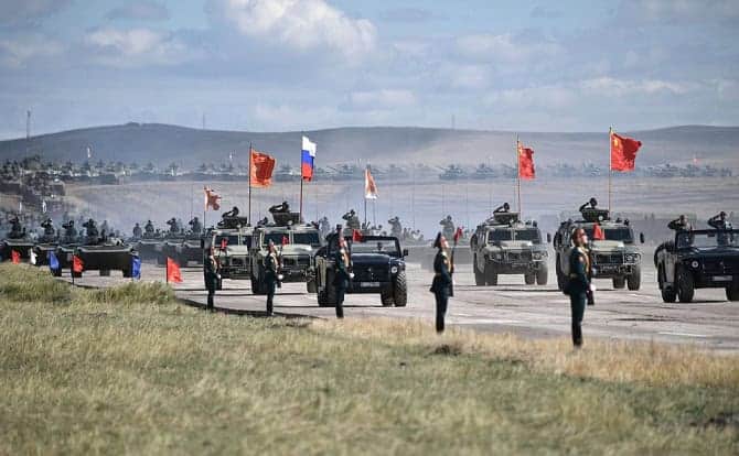 Raport: Moscova ajută militar China să pregătească invazia Taiwanului