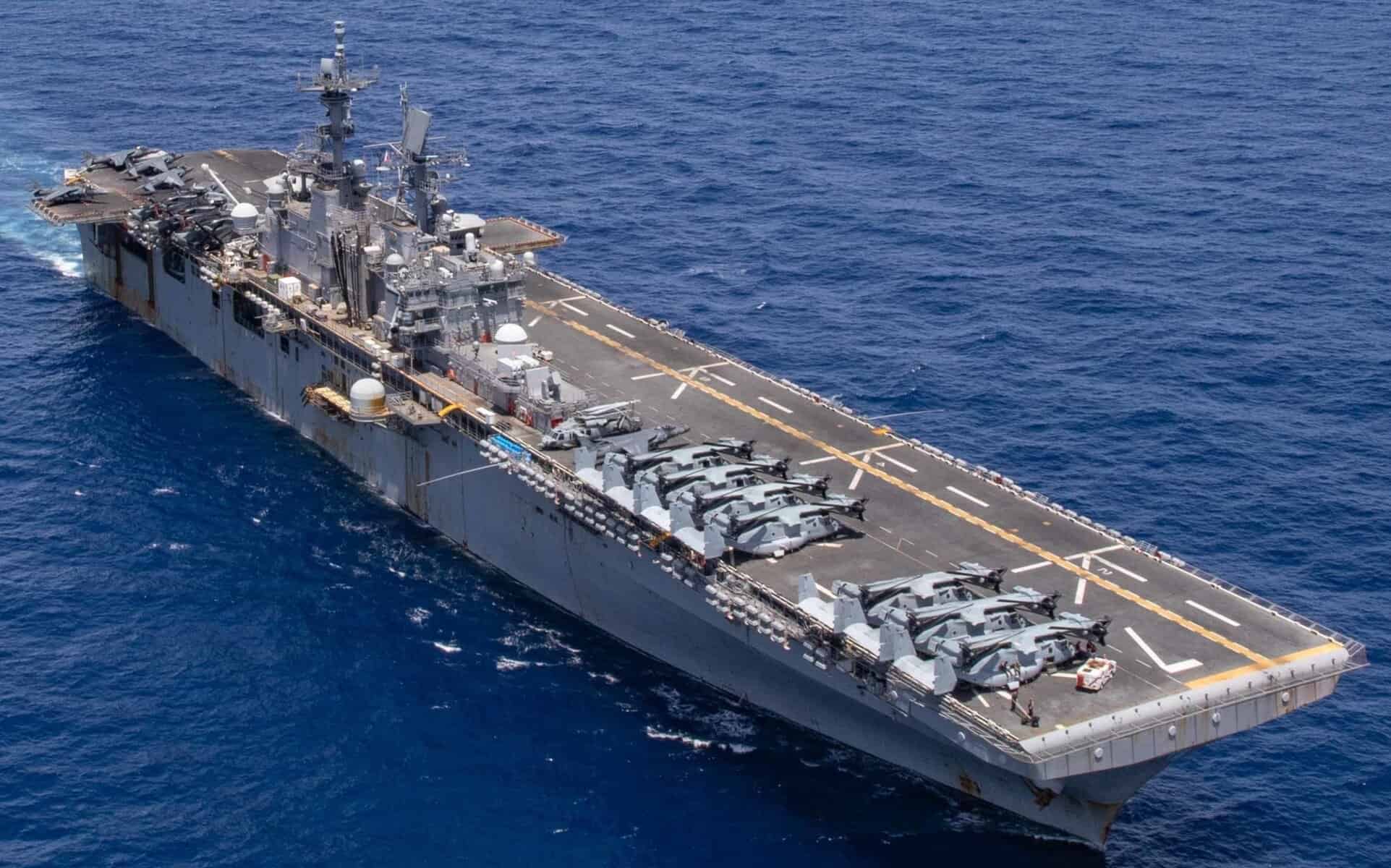 Navele de război americane se așează pe poziții în Caraibe – pregătire pentru posibile lovituri asupra unor obiective din Venezuela