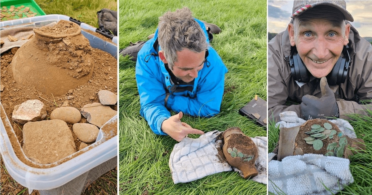 Tezaur format din 15.000 de monede romane, descoperit cu un detector de metale