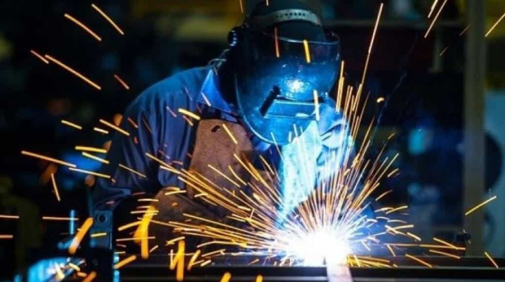 Creștere peste așteptări a comenzilor noi în industrie: + 9,3% în septembrie față de aceeași lună din anul trecut. Un plus de 7,1% și la cifra de afaceri
