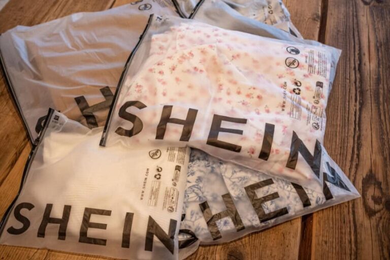 Shein: Comisia Europeană a deschis o investigație împotriva platformei chineze de comerț – Franța încearcă să îi blocheze site-ul pentru 3 luni