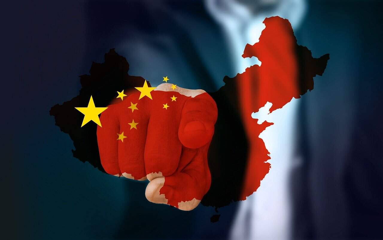 Companiile europene, forțate să își mute lanțurile de aprovizionare în afara Chinei, din cauza controalelor la export și a tensiunilor comerciale