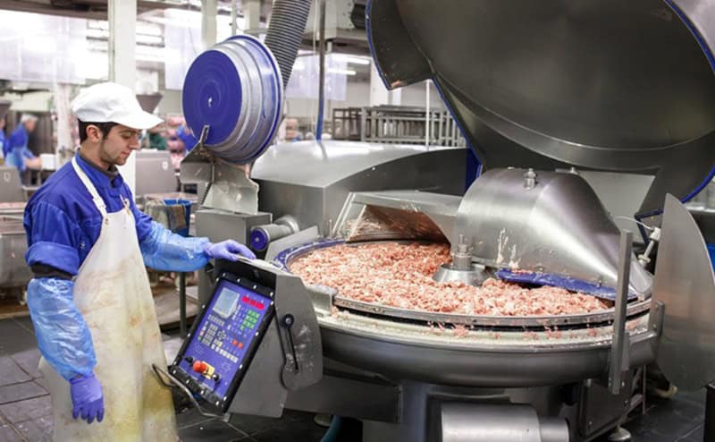 Tabloul Agriculturii și Industriei alimentare comparativ cu vecinii – de la producție la profitul businessului din sector: Teren mult, producție mare, productivitate mică, procesare și mai mică