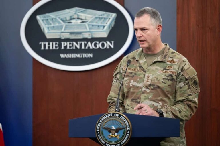 Comandantul trupelor NATO în Europa, generalul american Grynkewich, vine în România. Programul vizitei