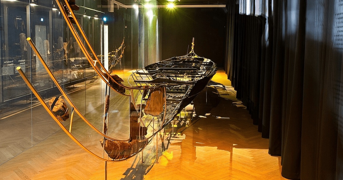 O amprentă de acum 2.400 de ani, descoperită pe o barcă scufundată / VIDEO