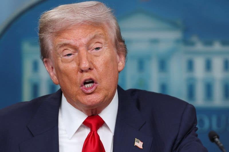 Donald Trump anunță capturarea președintelui venezuelean Maduro după un atac Venezuelei. Maduro și soția sa, scoși din țară, în drum spre SUA