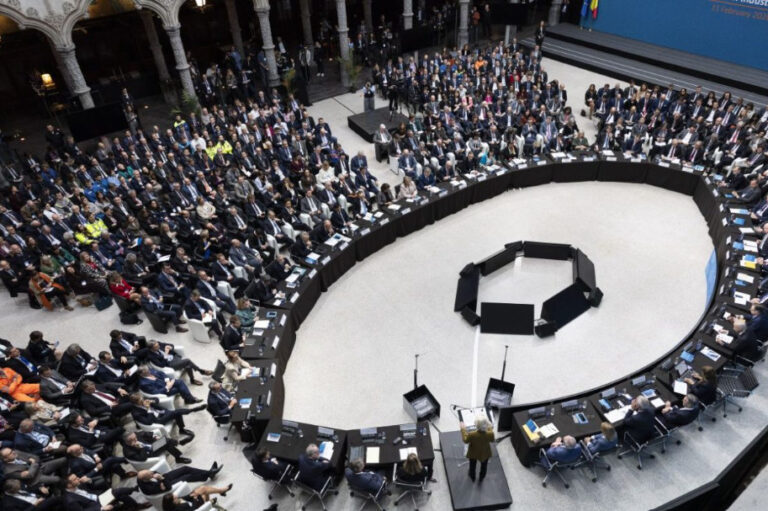 Ceasul al 12-lea pentru Europa: Marii industriași le cer liderilor politici reforme prin care să se evite dezindustrializarea UE – Contextul în care are loc summitul informal pe competitivitate din Belgia