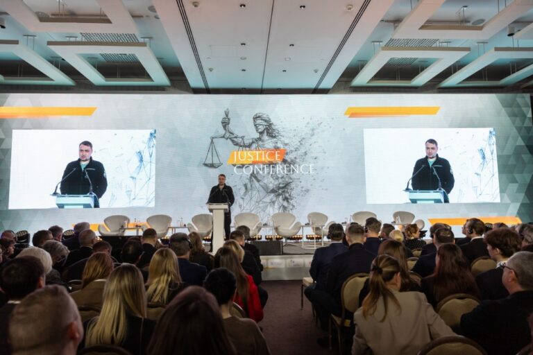 Negocierile de pace, la 4 ani după ce Rusia a invadat Ucraina. Șeful Administrației prezidențiale de la Kiev: „Avansăm și ne apropiem de un moment în care toate părțile trebuie să ia decizii finale”